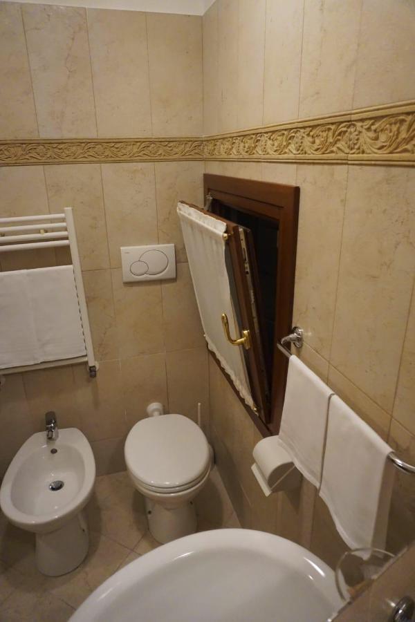 Отель Rialto Experience Венеция Экстерьер фото